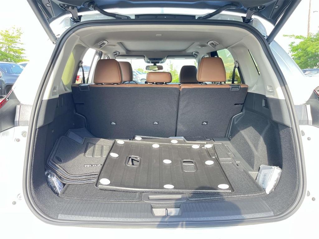 new 2025 Nissan Rogue car, priced at $39,012