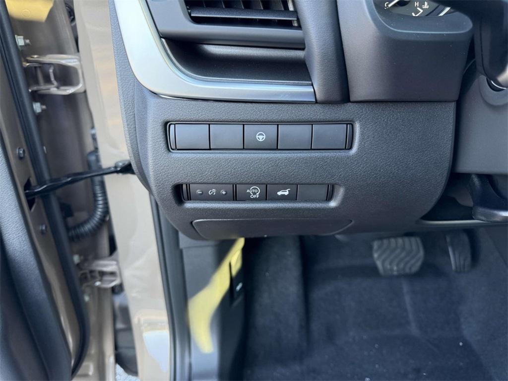 new 2025 Nissan Rogue car, priced at $32,669
