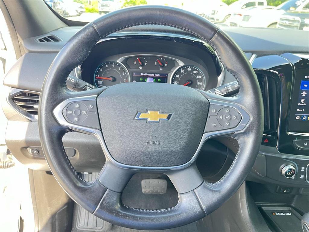 used 2022 Chevrolet Traverse car, priced at $29,685