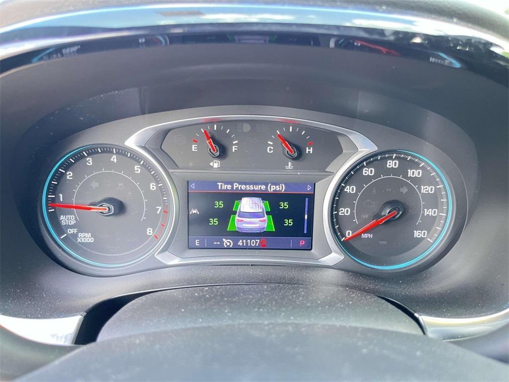 used 2022 Chevrolet Traverse car, priced at $29,685