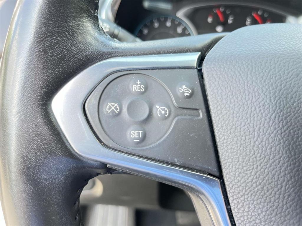 used 2022 Chevrolet Traverse car, priced at $29,685