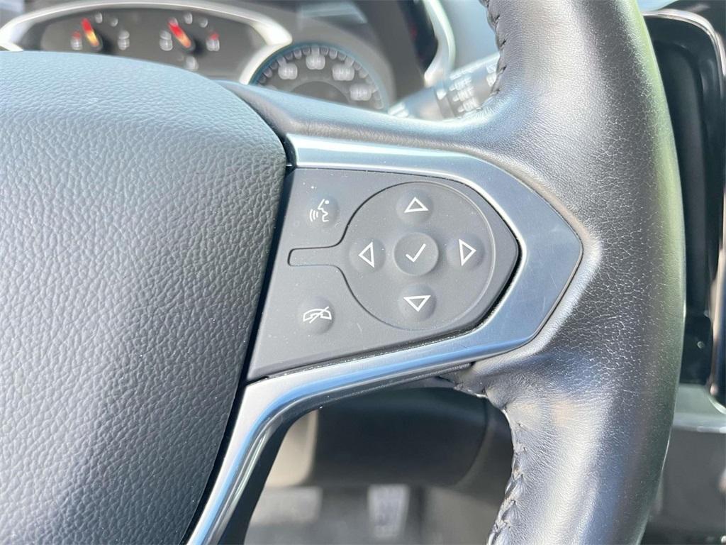 used 2022 Chevrolet Traverse car, priced at $29,685