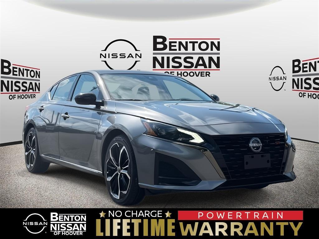 used 2023 Nissan Altima car, priced at $20,285