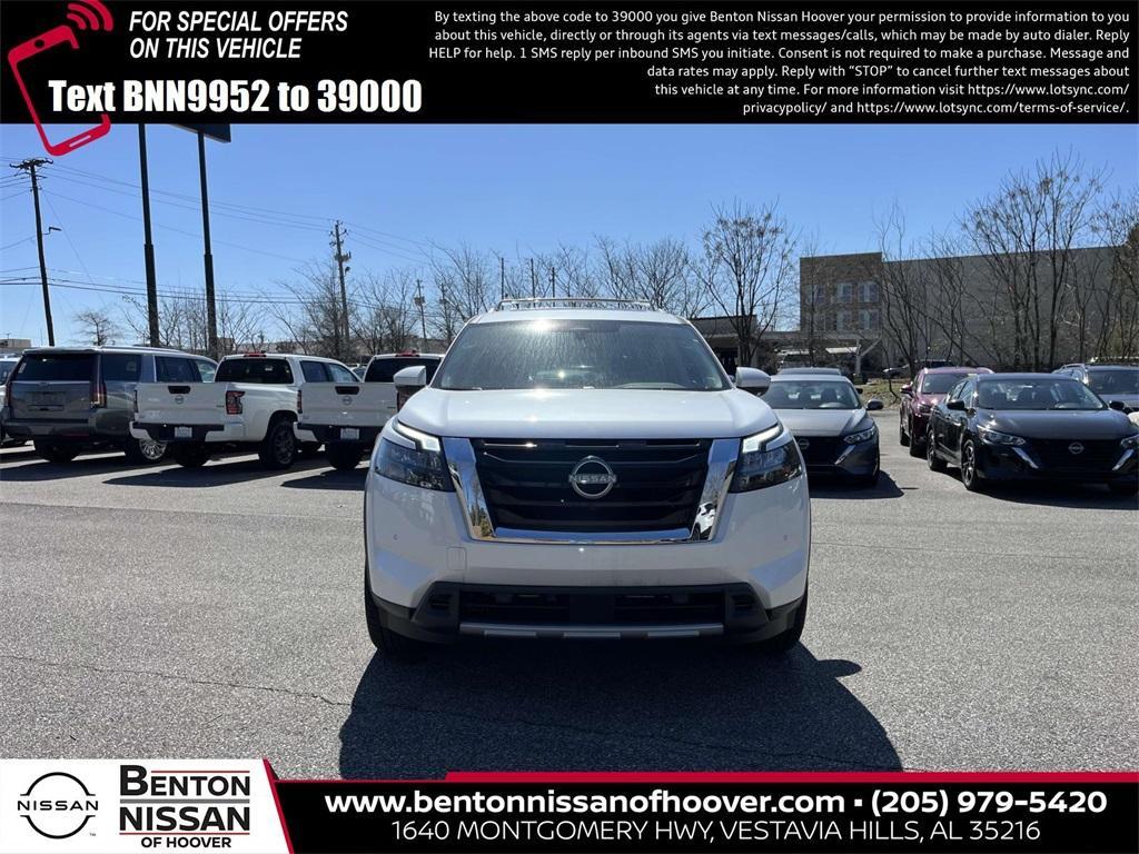 new 2025 Nissan Pathfinder car, priced at $44,977