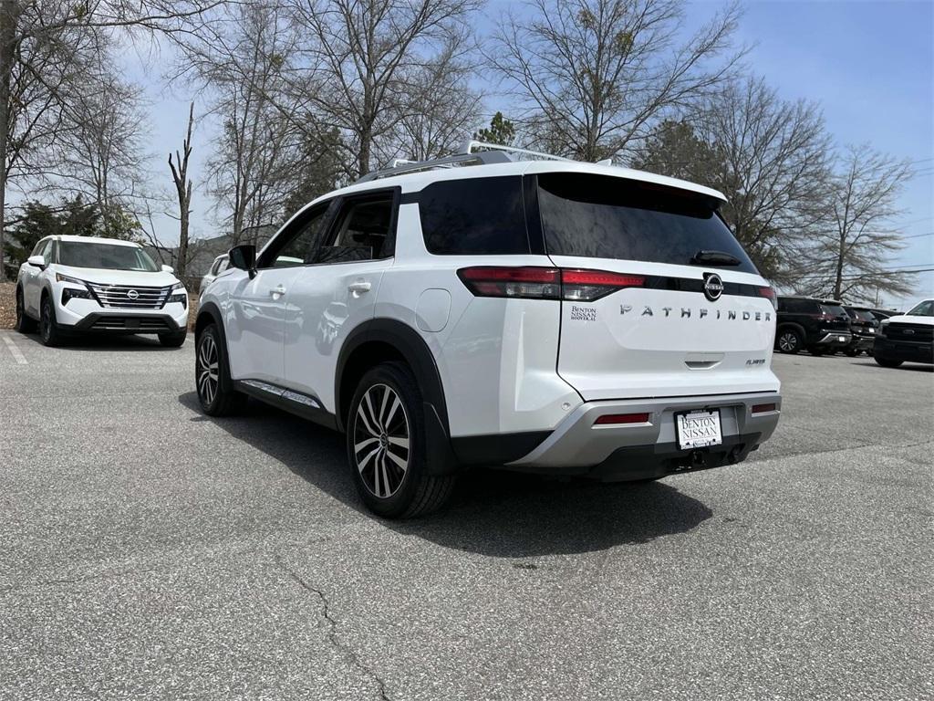 new 2025 Nissan Pathfinder car, priced at $49,255