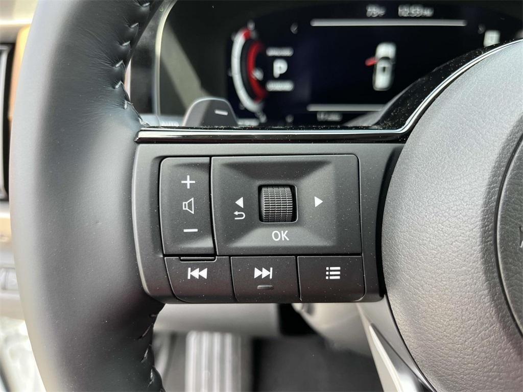 new 2025 Nissan Pathfinder car, priced at $49,255