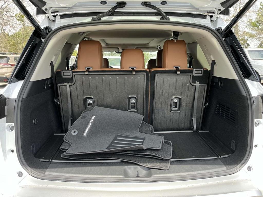new 2025 Nissan Pathfinder car, priced at $49,255