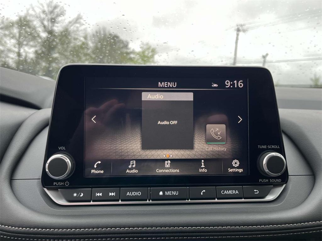 new 2025 Nissan Rogue car, priced at $30,852