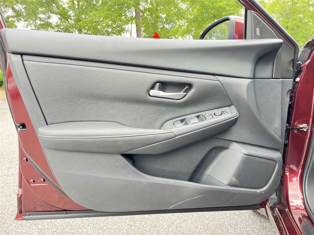 new 2025 Nissan Sentra car, priced at $22,966