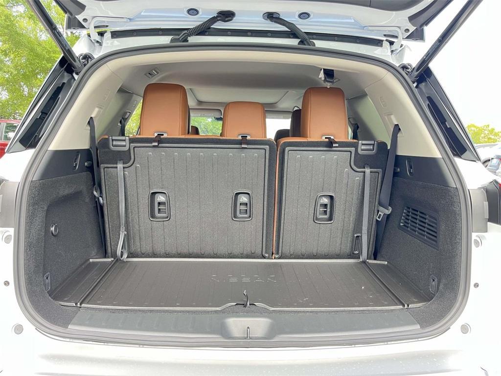 new 2025 Nissan Pathfinder car, priced at $47,620