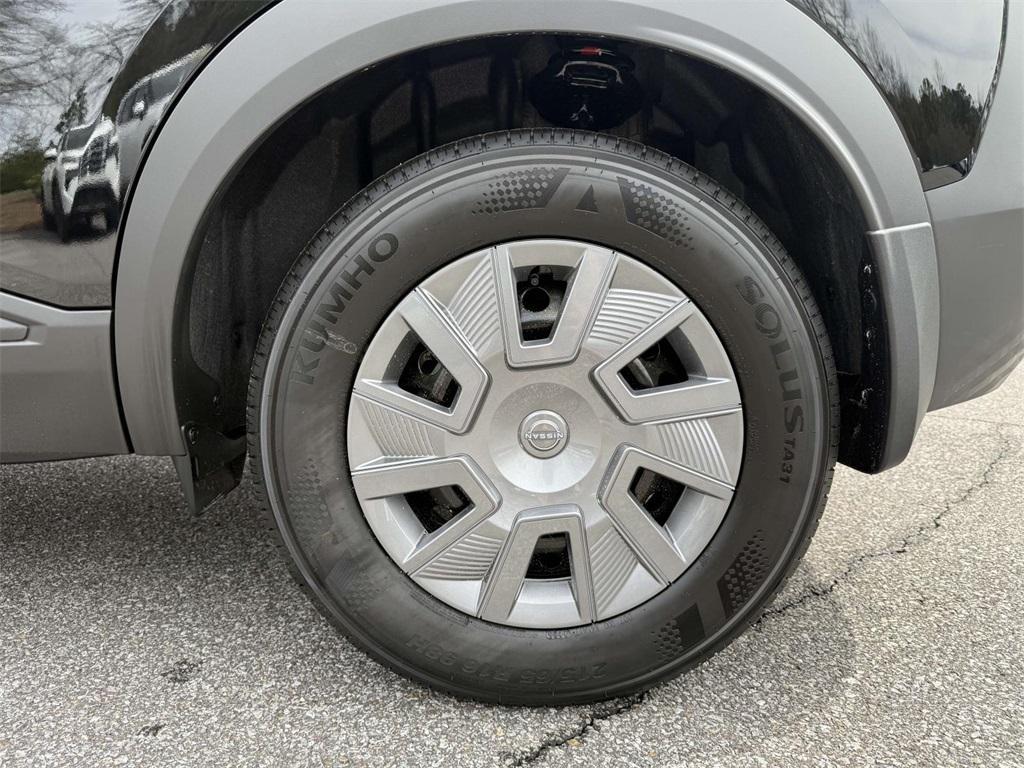 new 2025 Nissan Kicks car, priced at $24,650