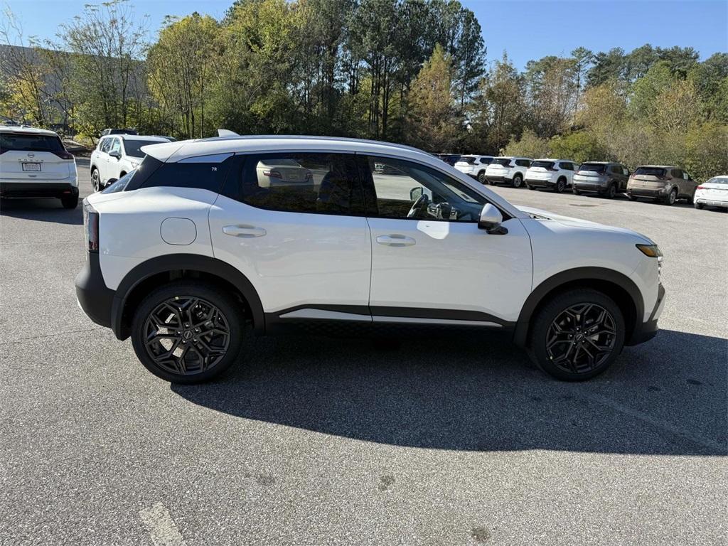 new 2025 Nissan Kicks car, priced at $29,601