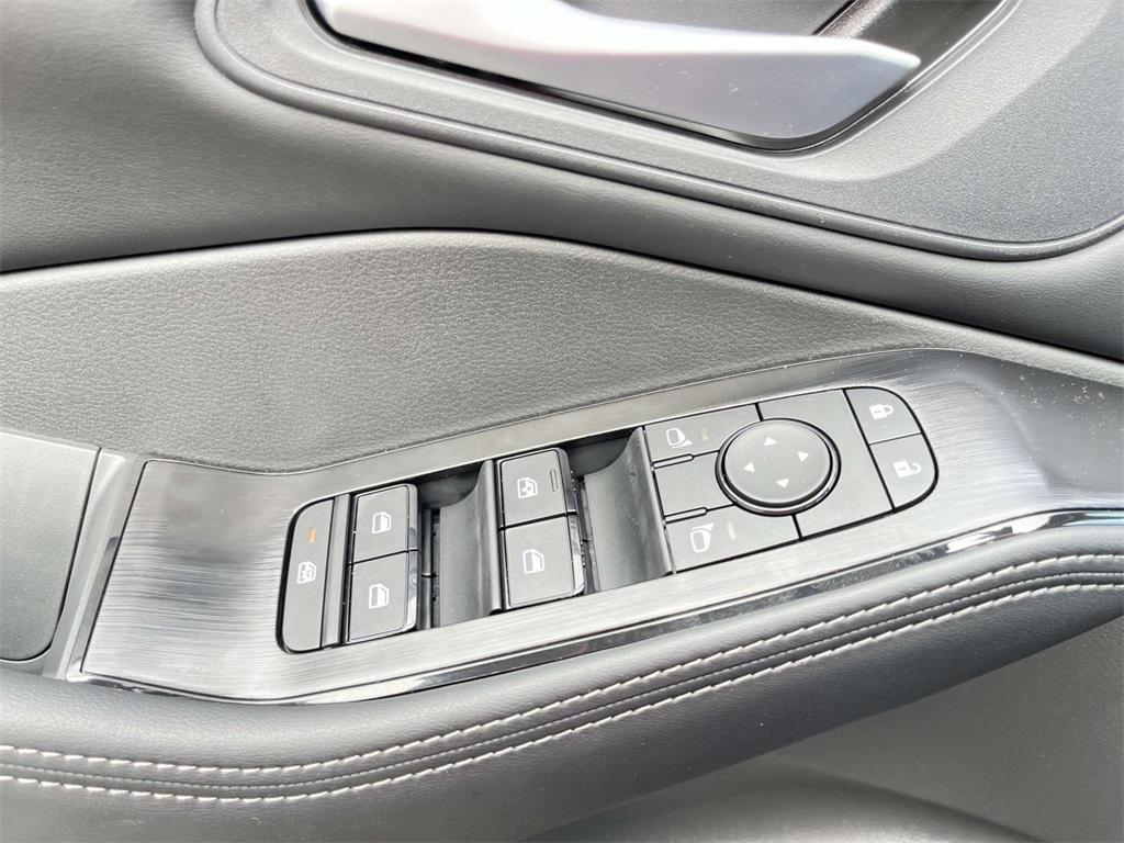 new 2025 Nissan Rogue car, priced at $30,541