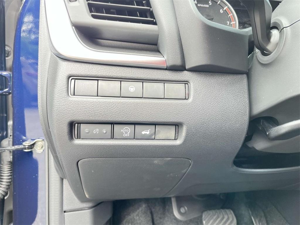 new 2025 Nissan Rogue car, priced at $30,541