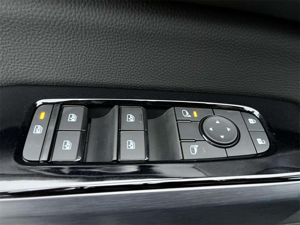 new 2025 Nissan Pathfinder car, priced at $41,894