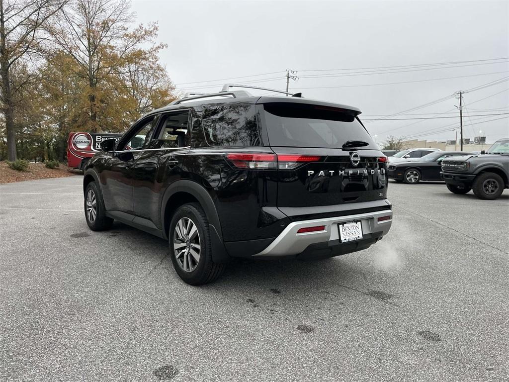 new 2025 Nissan Pathfinder car, priced at $41,894