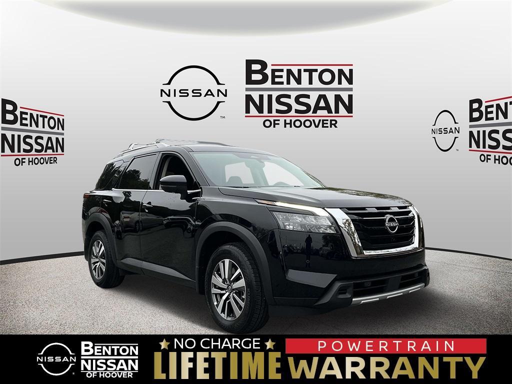 new 2025 Nissan Pathfinder car, priced at $41,894