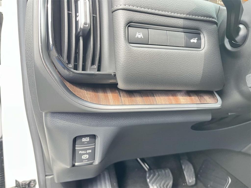 new 2025 Nissan Armada car, priced at $69,867