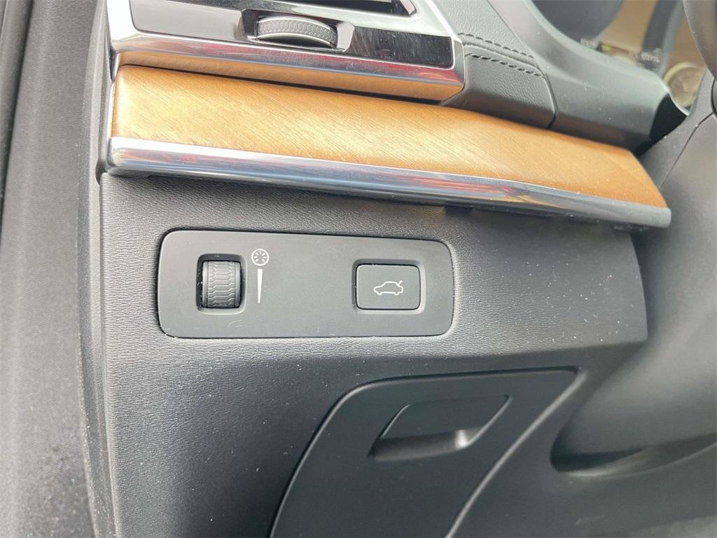 used 2016 Volvo XC90 car, priced at $15,240