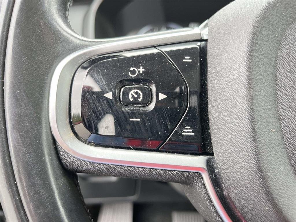 used 2016 Volvo XC90 car, priced at $15,240