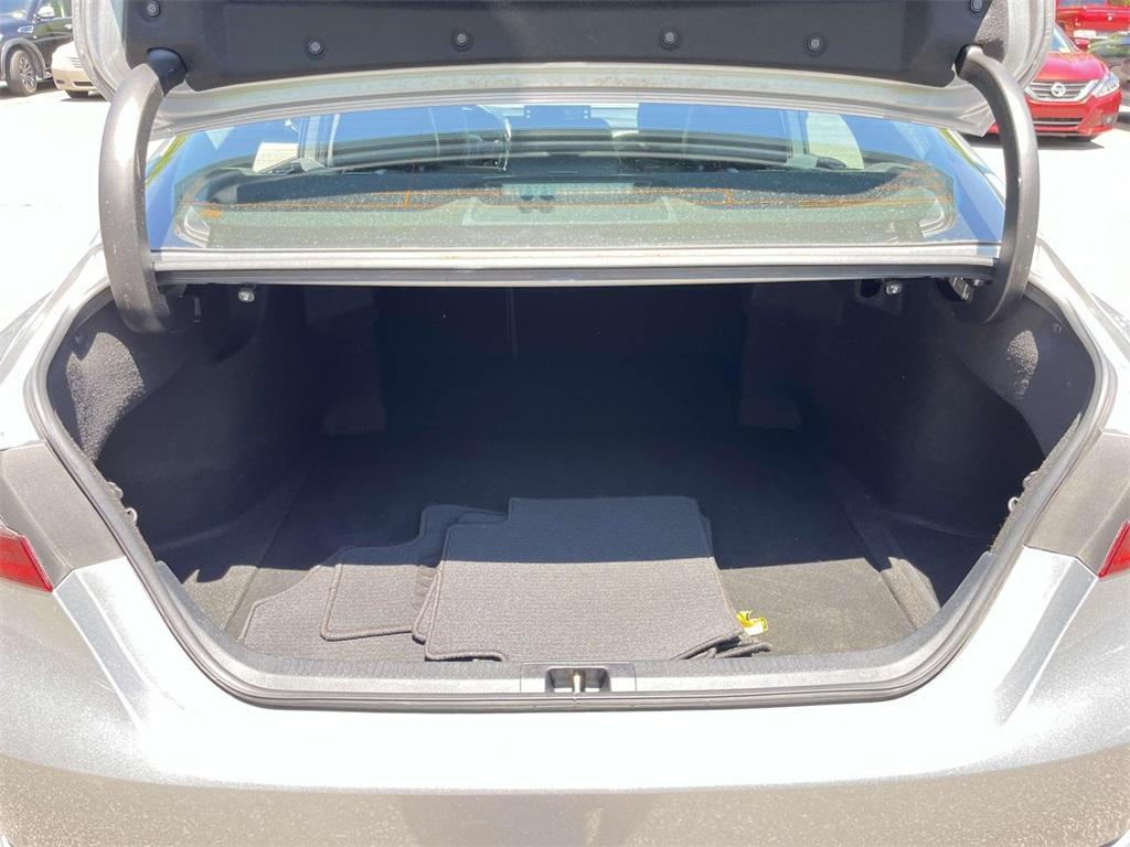 used 2022 Toyota Camry Hybrid car, priced at $31,885