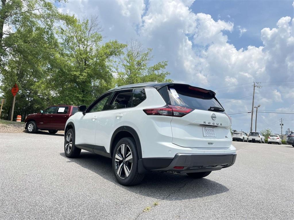 new 2025 Nissan Rogue car, priced at $37,039