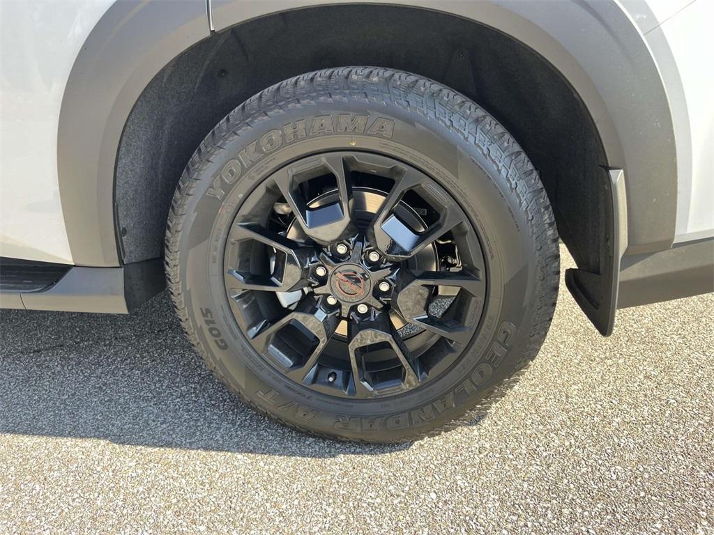 new 2025 Nissan Armada car, priced at $72,708
