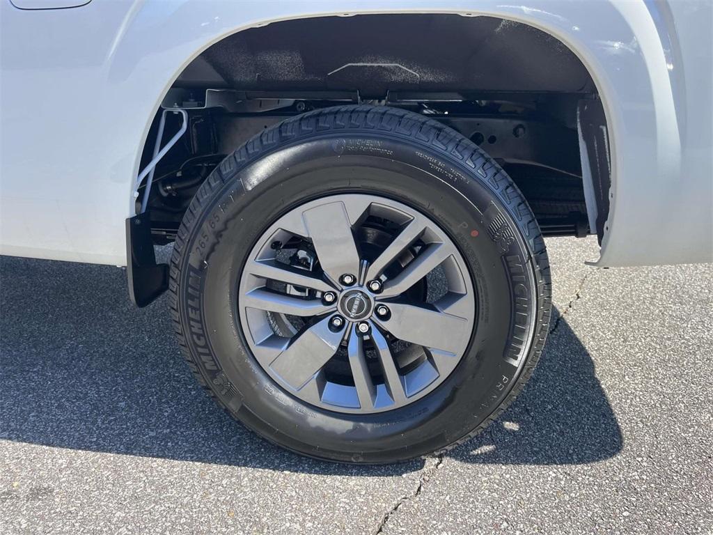 new 2025 Nissan Frontier car, priced at $32,283
