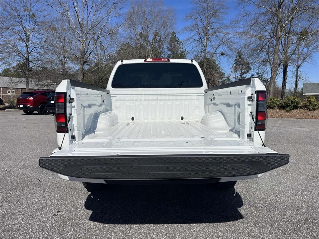 new 2025 Nissan Frontier car, priced at $32,283
