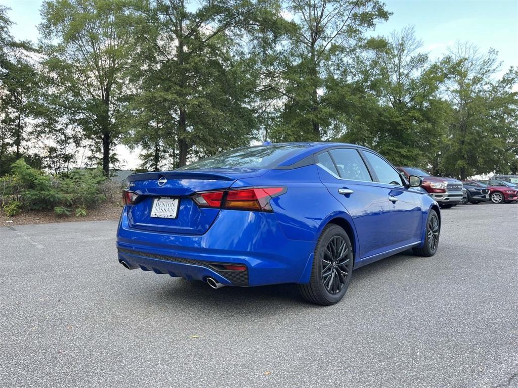 new 2025 Nissan Altima car, priced at $27,806