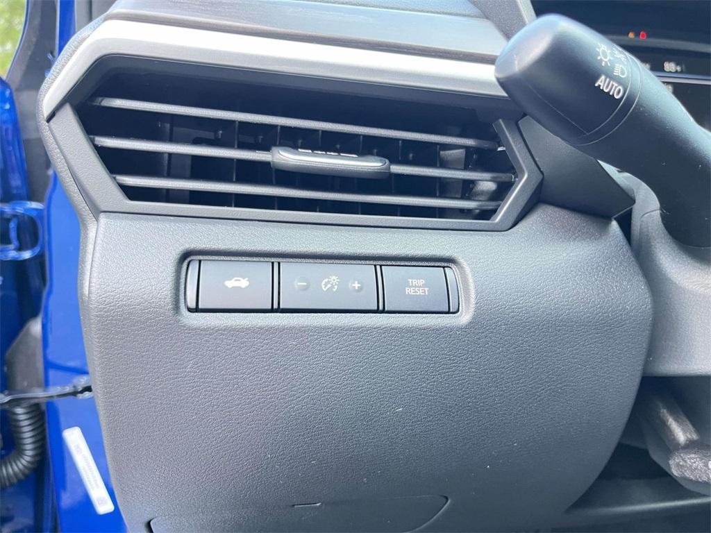 new 2025 Nissan Altima car, priced at $27,806