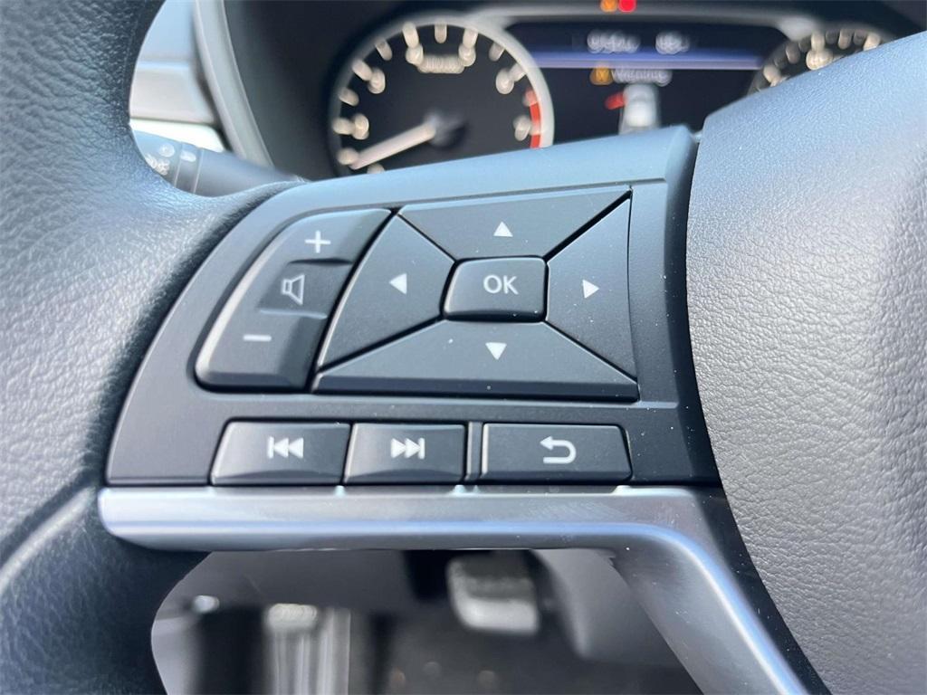 new 2025 Nissan Altima car, priced at $27,806