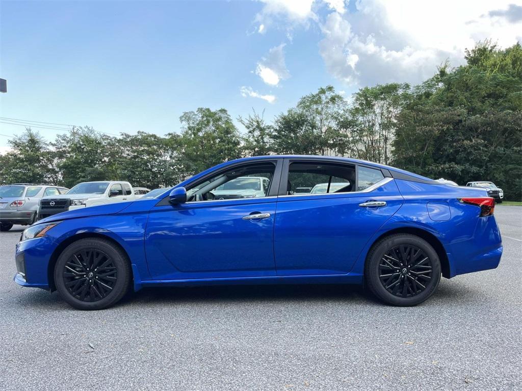 new 2025 Nissan Altima car, priced at $27,806