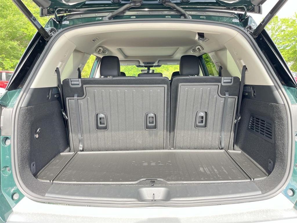 new 2025 Nissan Pathfinder car, priced at $48,288