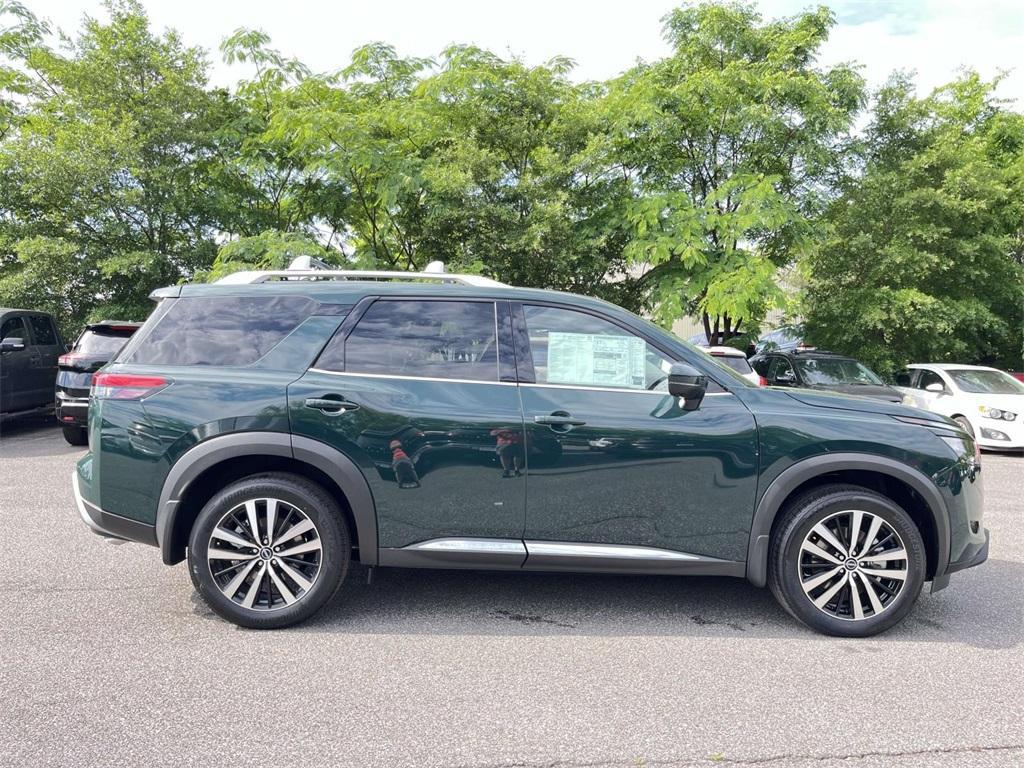 new 2025 Nissan Pathfinder car, priced at $48,288