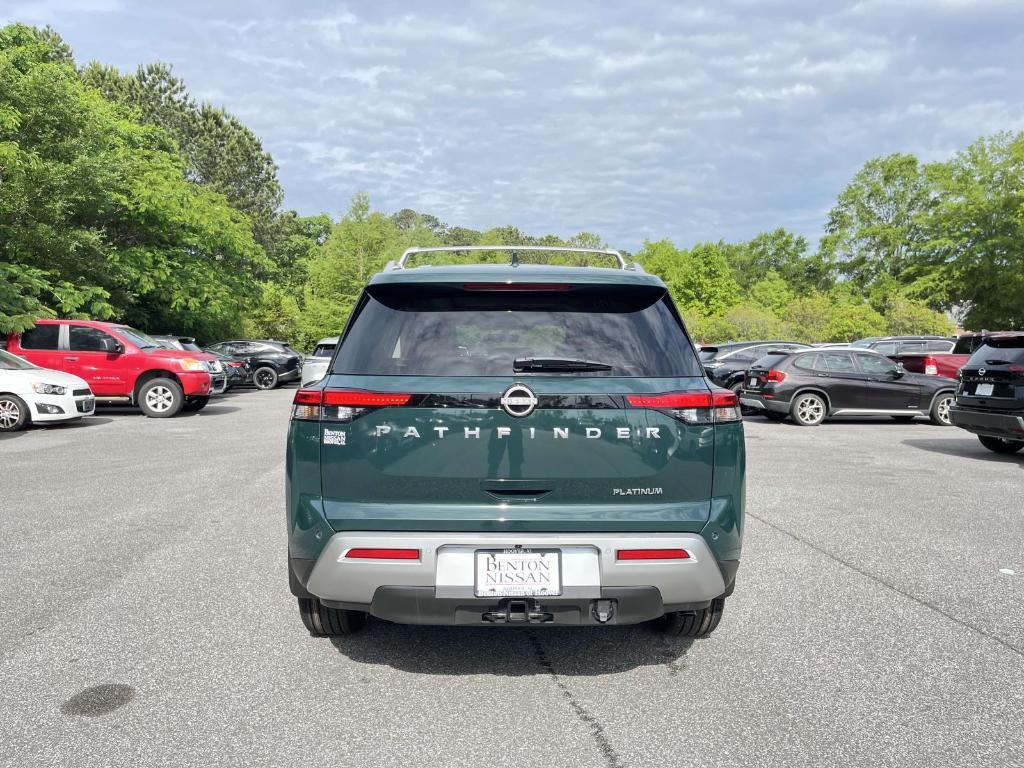 new 2025 Nissan Pathfinder car, priced at $48,288