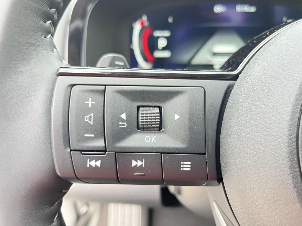 new 2025 Nissan Pathfinder car, priced at $48,288