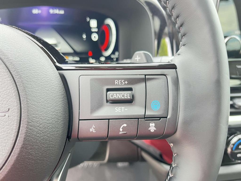 new 2025 Nissan Pathfinder car, priced at $48,288