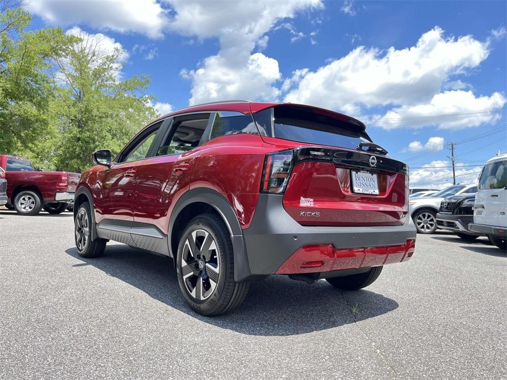 new 2025 Nissan Kicks car, priced at $27,222