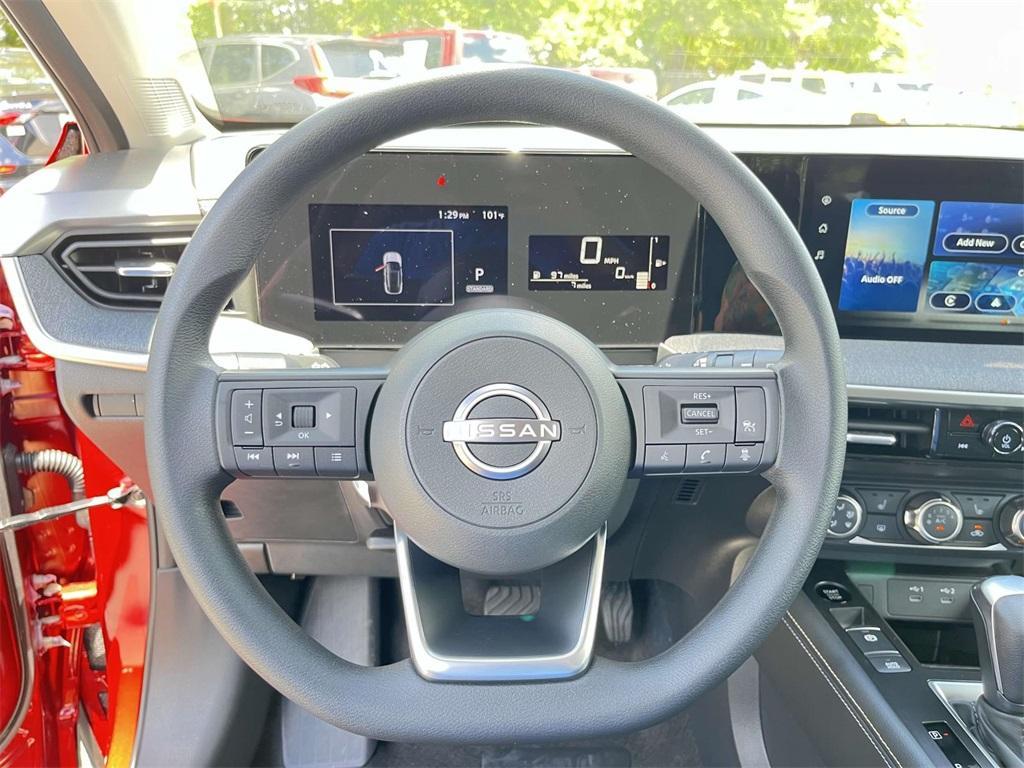 new 2025 Nissan Kicks car, priced at $27,222