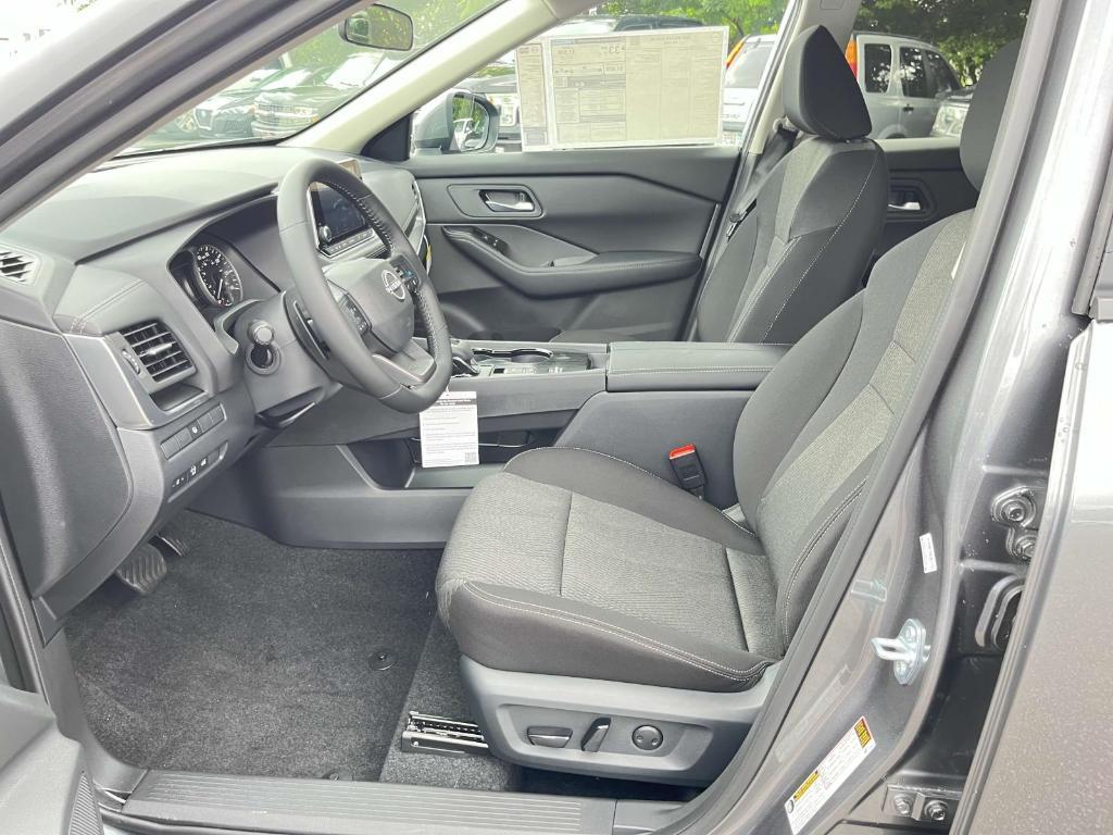 new 2025 Nissan Rogue car, priced at $29,053