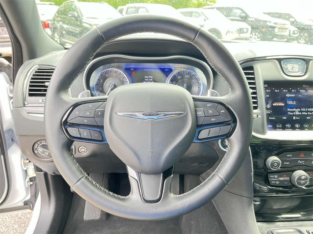 used 2021 Chrysler 300 car, priced at $25,985