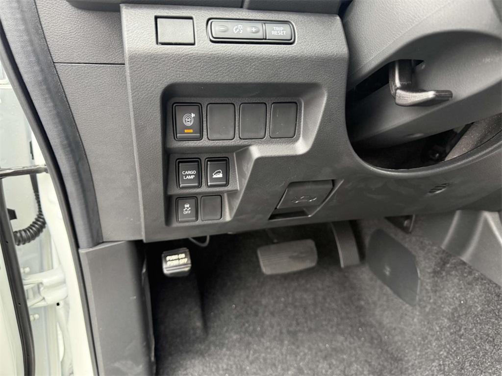 new 2025 Nissan Frontier car, priced at $36,517