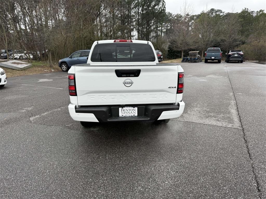 new 2025 Nissan Frontier car, priced at $36,517