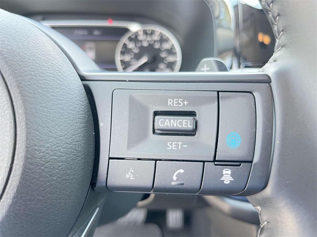 used 2025 Nissan Pathfinder car, priced at $33,185