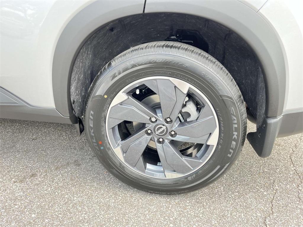 new 2025 Nissan Rogue car, priced at $30,541