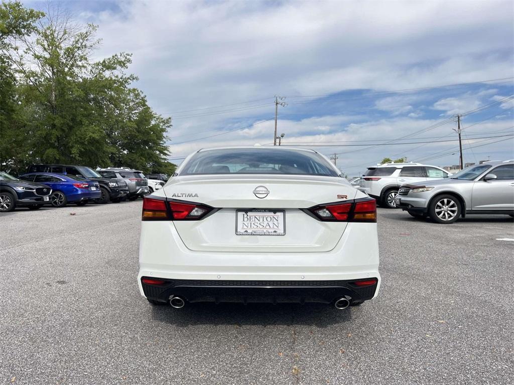 new 2025 Nissan Altima car, priced at $31,330