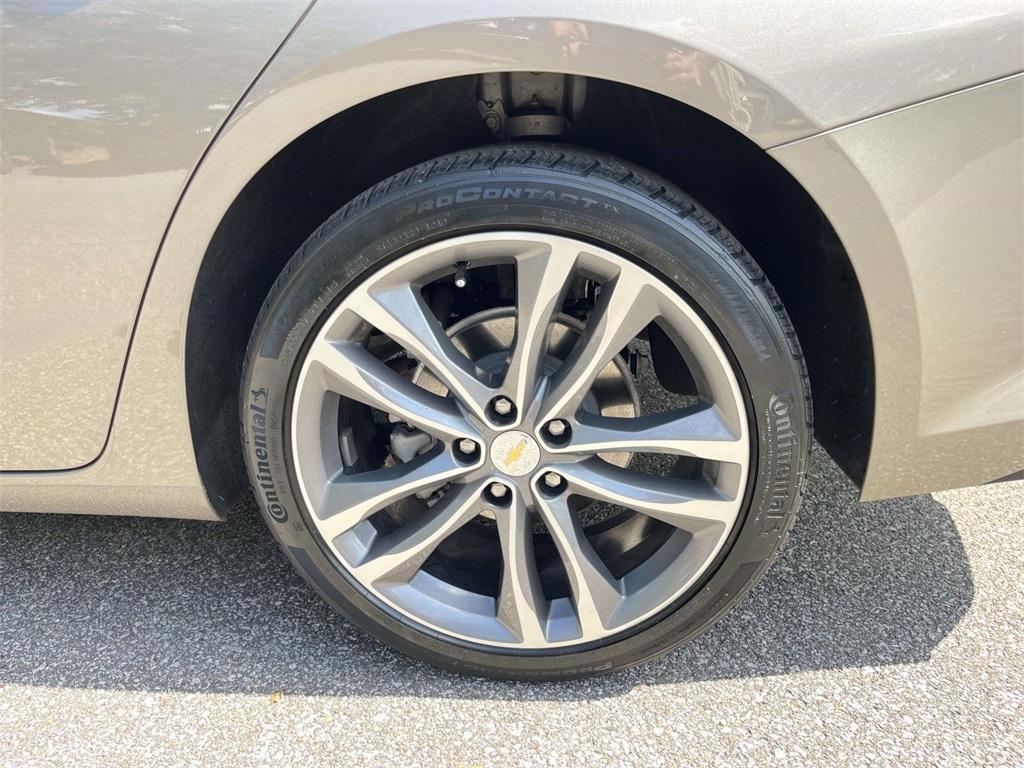 used 2024 Chevrolet Malibu car, priced at $21,910