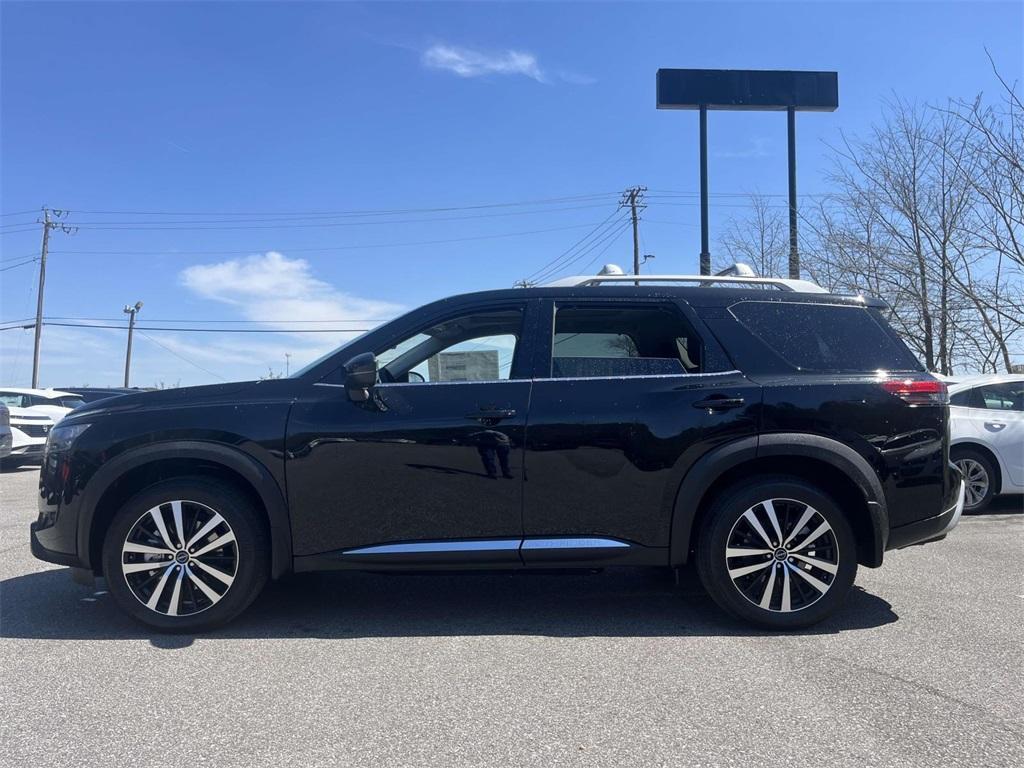 new 2025 Nissan Pathfinder car, priced at $48,754