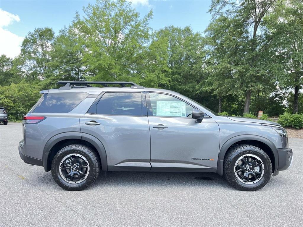 new 2025 Nissan Pathfinder car, priced at $42,663